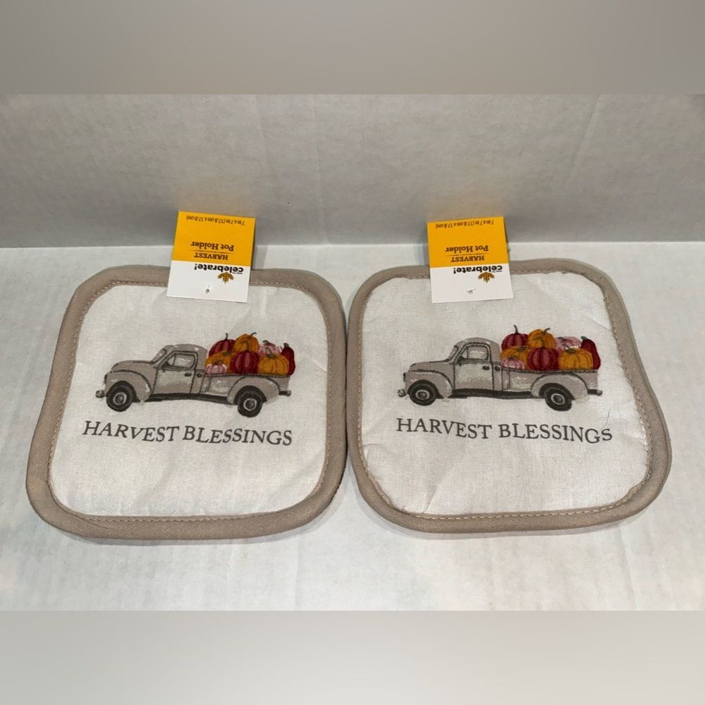 Way to Celebrate Harvest Blessings Set of 2 Pot Holders NEW NWT